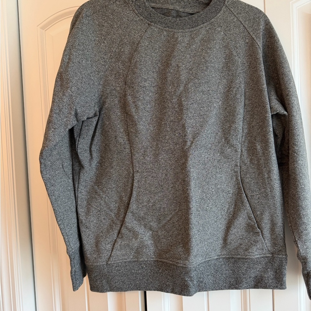 Lululemon Women’s Gray Sweatshirt